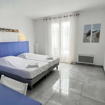 Avec Piscine Privee, A Proximite De La Et Du Centre De Thalasso 阿尔桑雷